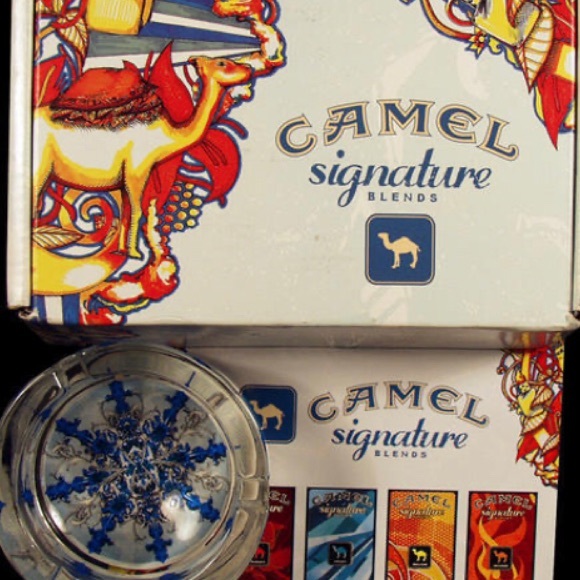 VTG Camel Ashtray Signature Blends Mellow Heavy Glass Blue Cigarette 2007 No Box - Picture 2 of 8